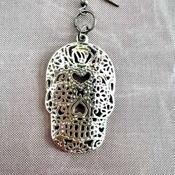 Shull Earrings - Picture 5 of 5